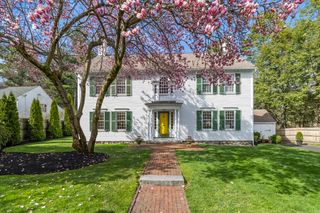 45 Cheever Cir, Andover, MA 01810