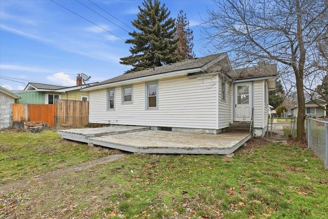 5023 N Lee St, Spokane, WA 99207