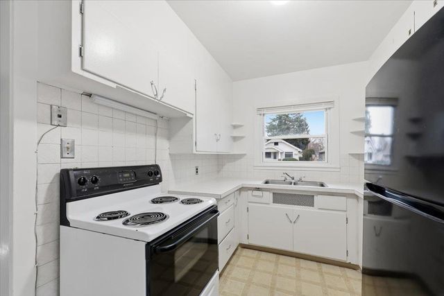 5023 N Lee St, Spokane, WA 99207