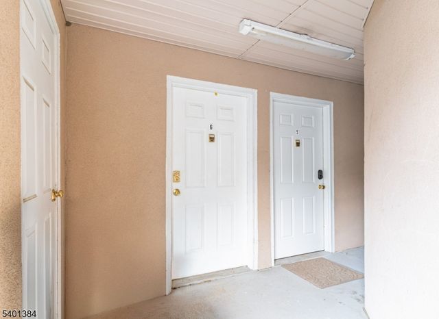 17 Church St 6, South Orange Village Twp., NJ 07079