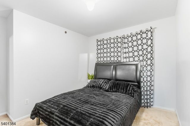 17 Church St 6, South Orange Village Twp., NJ 07079