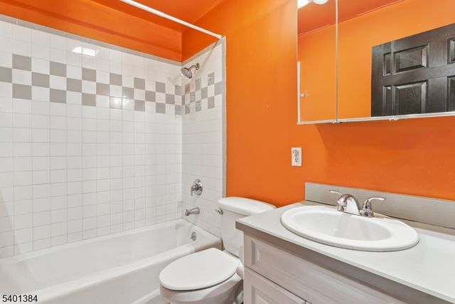 17 Church St 6, South Orange Village Twp., NJ 07079