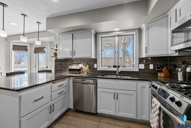 4505 S Southridge Dr Drive, Sioux Falls, SD 57105