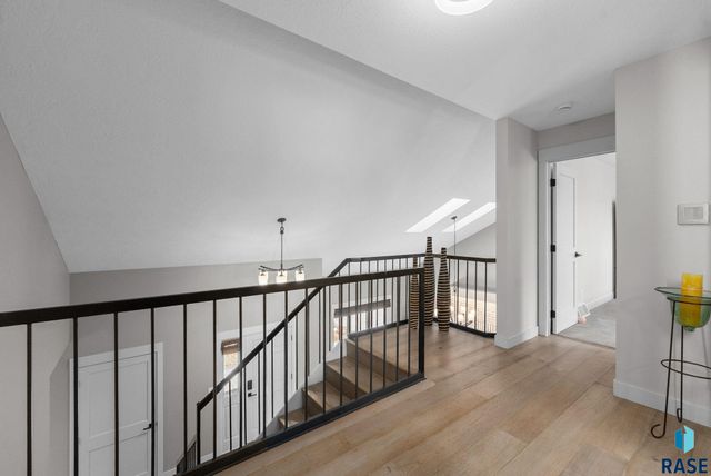 4505 S Southridge Dr Drive, Sioux Falls, SD 57105