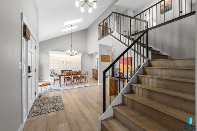 4505 S Southridge Dr Drive, Sioux Falls, SD 57105