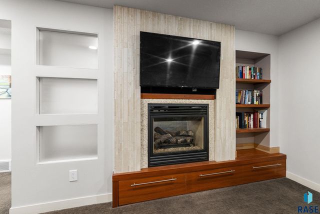 4505 S Southridge Dr Drive, Sioux Falls, SD 57105