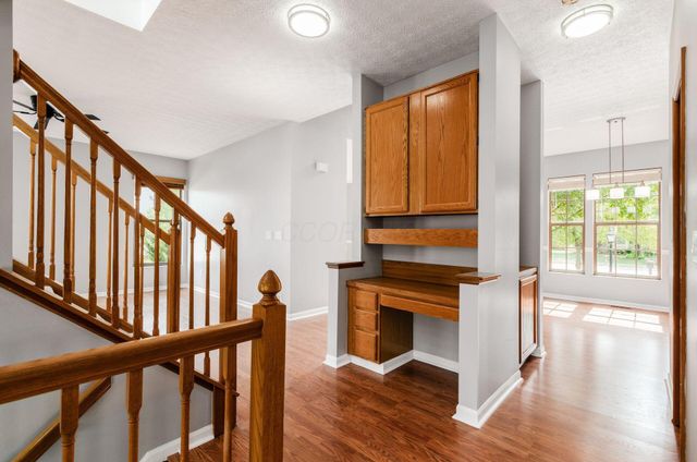 650 Cherry Hill Drive, Pickerington, OH 43147