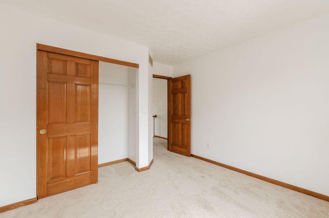 650 Cherry Hill Drive, Pickerington, OH 43147