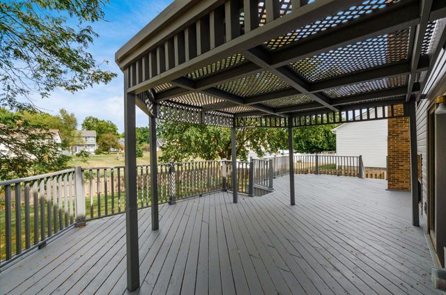 650 Cherry Hill Drive, Pickerington, OH 43147