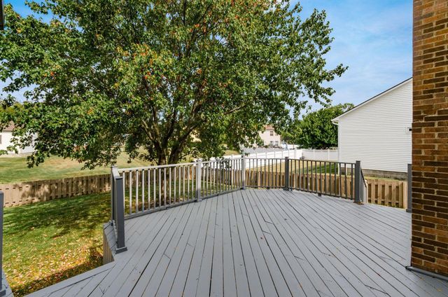 650 Cherry Hill Drive, Pickerington, OH 43147