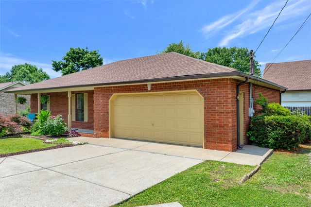 200 Franklin Heights Dr, Murfreesboro, TN 37128