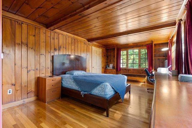 6 Chute Rd, Dedham, MA 02026