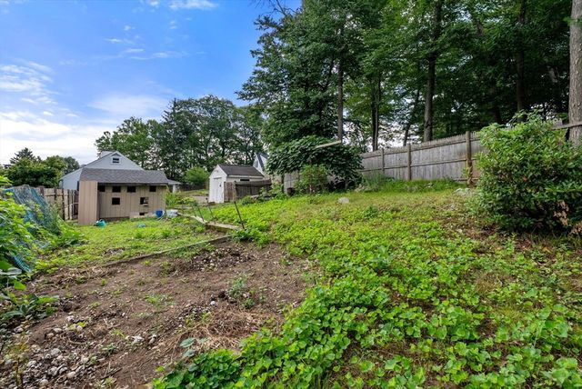 6 Chute Rd, Dedham, MA 02026