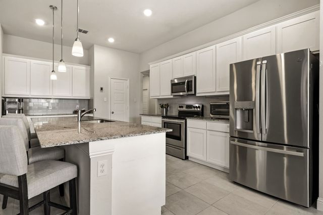 6912 Capella Park Avenue, Dallas, TX 75236