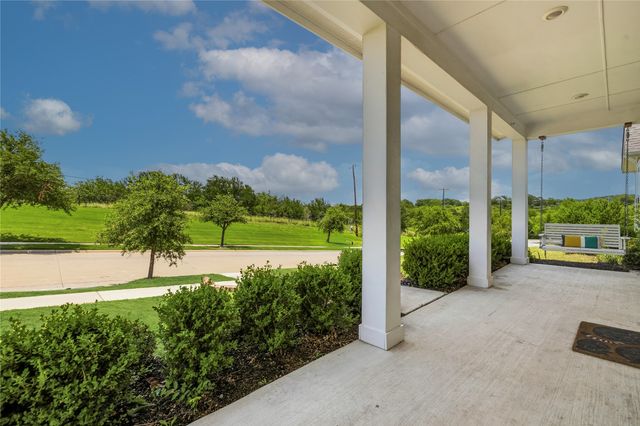 6912 Capella Park Avenue, Dallas, TX 75236