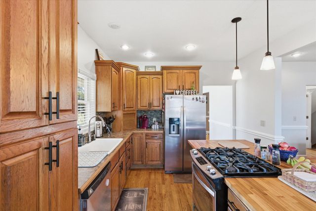 14640 N RICKETTS RD, Hallsville, MO 65255