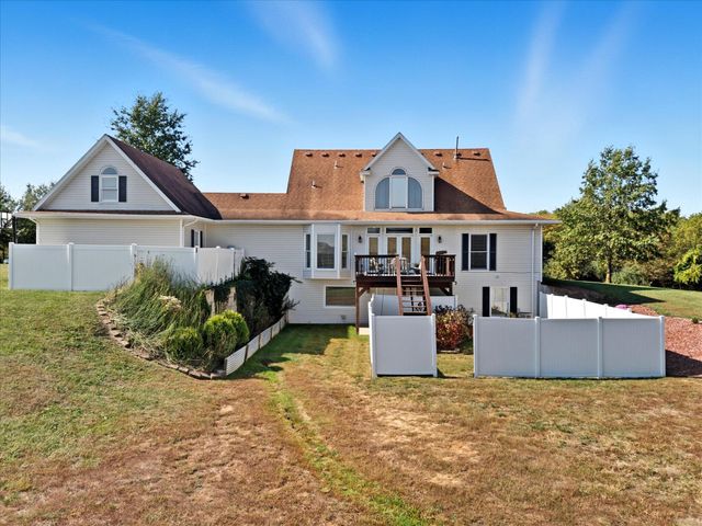 14640 N RICKETTS RD, Hallsville, MO 65255