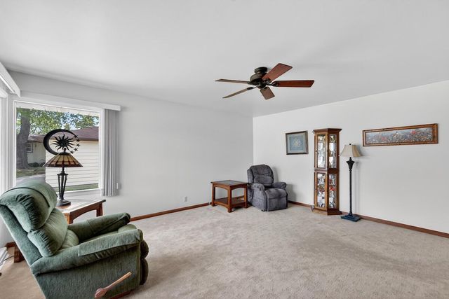 1505 Mackinac AVENUE, South Milwaukee, WI 53172