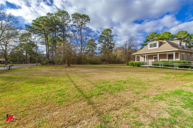 2040 Mccutcheon Avenue, Shreveport, LA 71108