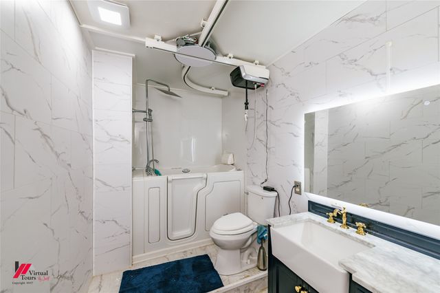 2040 Mccutcheon Avenue, Shreveport, LA 71108