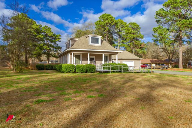 2040 Mccutcheon Avenue, Shreveport, LA 71108