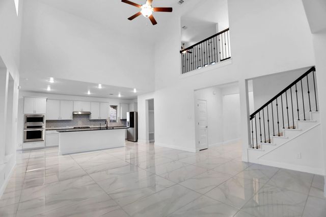 8922 Granary Gate Lane, Richmond, TX 77407