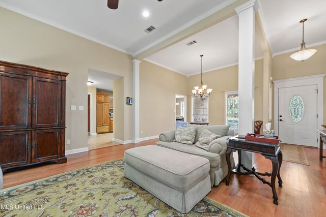 2724 Robert Hiram Drive, Gautier, MS 39553