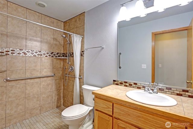 1148 Central Drive, Camano Island, WA 98282