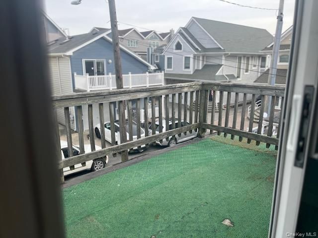17 Louisiana Street Upper, Long Beach, NY 11561