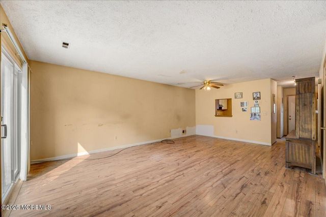 101 Joan Court, Jackson, NJ 08527