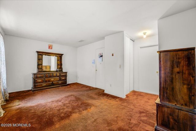 101 Joan Court, Jackson, NJ 08527