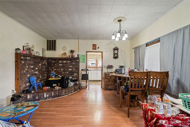 601 S 2nd Street, Toledo, WA 98591