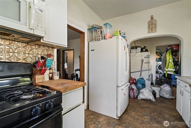 601 S 2nd Street, Toledo, WA 98591
