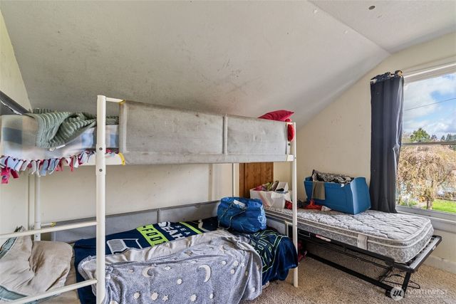 601 S 2nd Street, Toledo, WA 98591