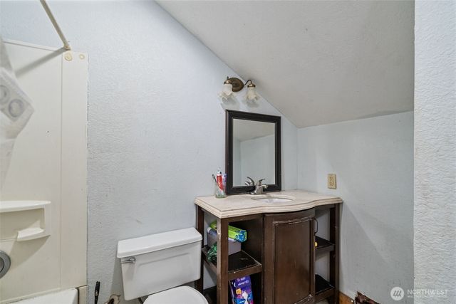 601 S 2nd Street, Toledo, WA 98591