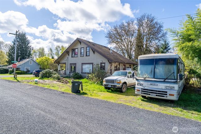 601 S 2nd Street, Toledo, WA 98591