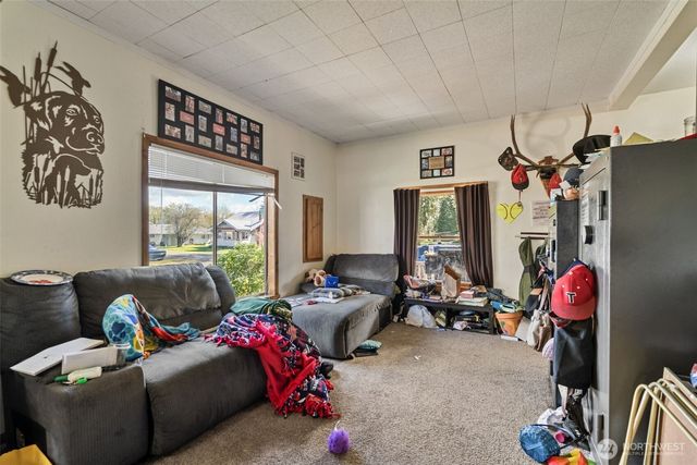 601 S 2nd Street, Toledo, WA 98591