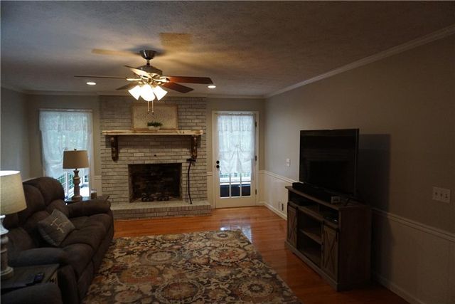 3560 Daylon Drive, Cumming, GA 30028