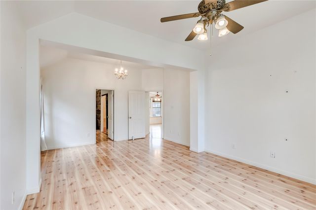 1901 Springwater DR, Round Rock, TX 78681