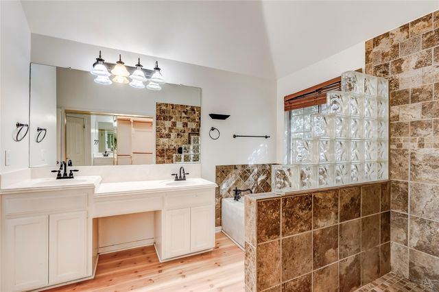 1901 Springwater DR, Round Rock, TX 78681