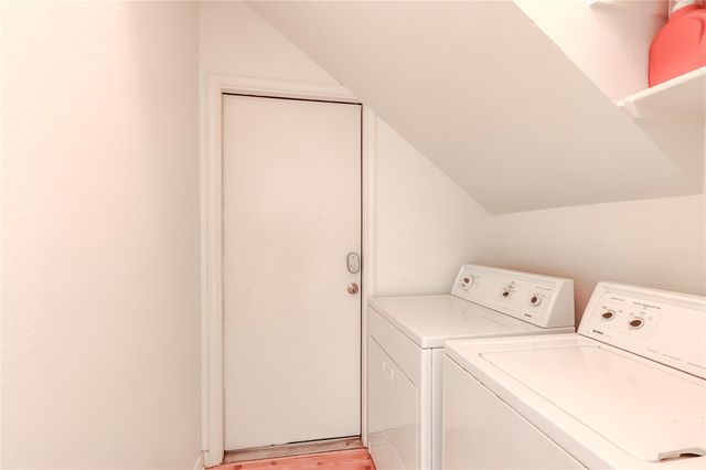 1901 Springwater DR, Round Rock, TX 78681