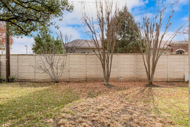 1901 Springwater DR, Round Rock, TX 78681