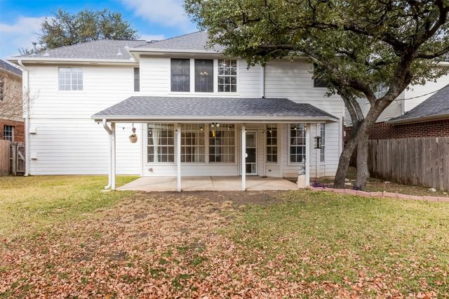 1901 Springwater DR, Round Rock, TX 78681