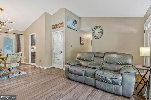 12128 LONG WOLF LN, Lusby, MD 20657