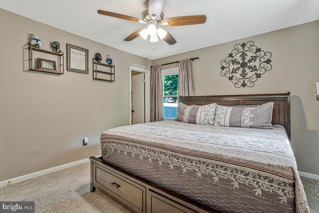 12128 LONG WOLF LN, Lusby, MD 20657