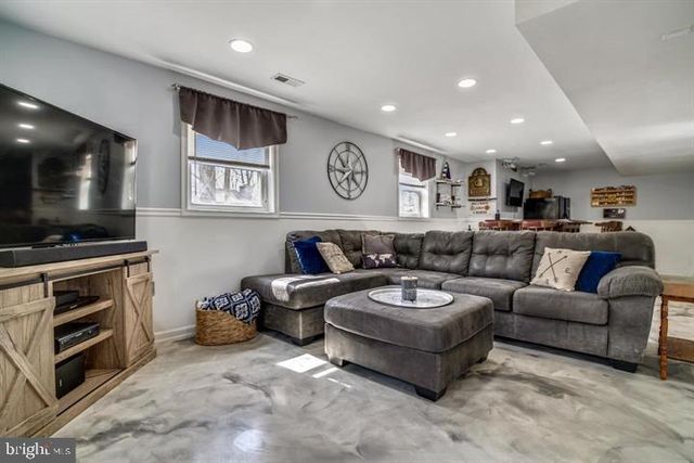 12128 LONG WOLF LN, Lusby, MD 20657