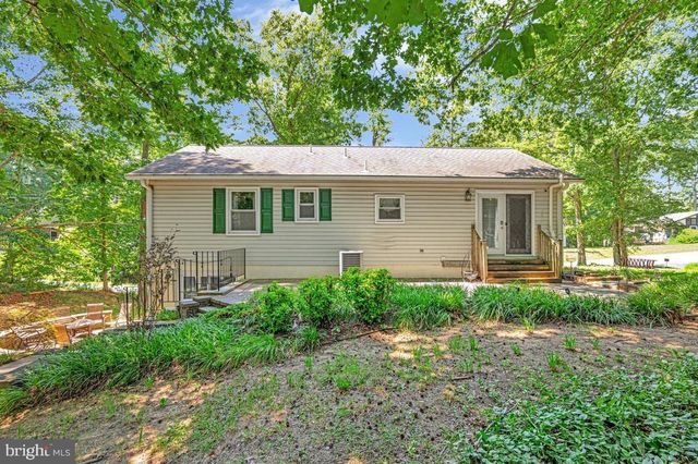12128 LONG WOLF LN, Lusby, MD 20657
