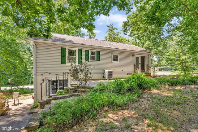 12128 LONG WOLF LN, Lusby, MD 20657