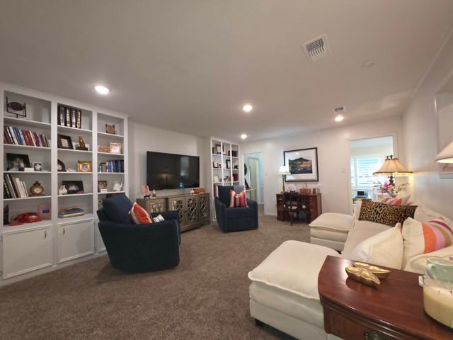901 Hillandale Street, Mexia, TX 76667