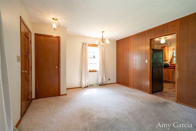 3530 11 Mile Road, Rockford, MI 49341